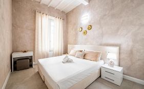 5 Minuti - Duomo Tripla Suite Luxury